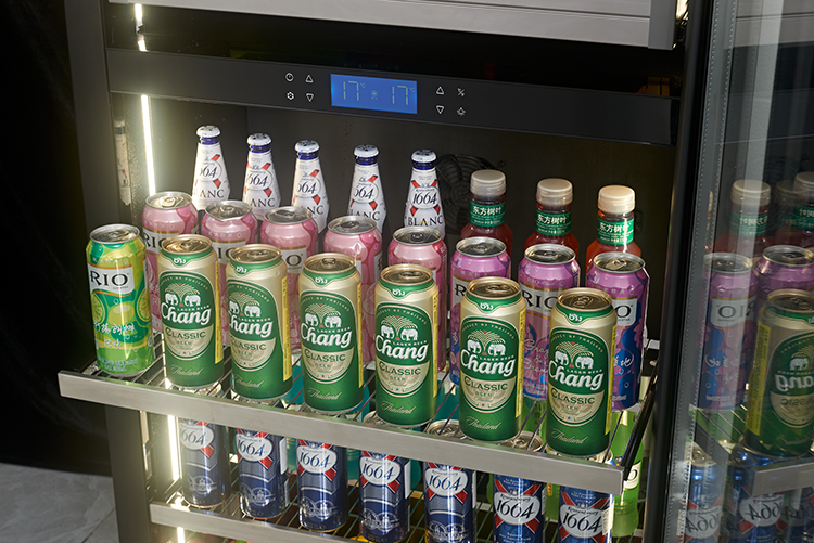ตู้แช่ไวน์และเบียร์แบบกระจกสีด - Wine Beer Cooler บทวิจารณ์และราคา